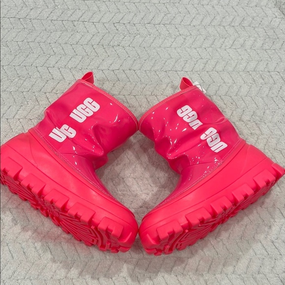 NEW! UGG CLASSIC BRELLAH SUPER CORAL WOMEN'S Size 6 - Picture 6 of 7